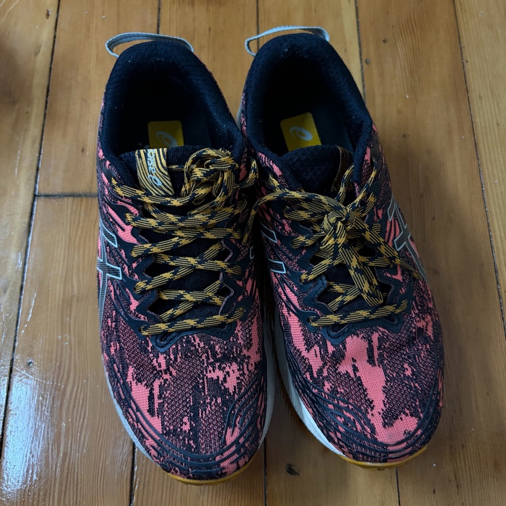 ASICS Black & Coral Running Shoes